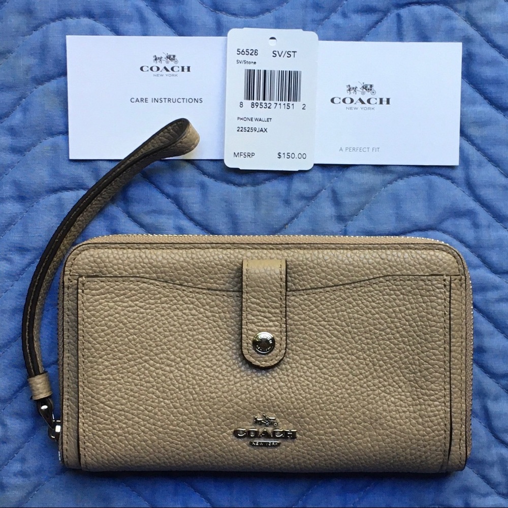 ❌SOLD❌ Coach Phone Wallet, NWT